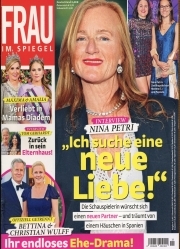 Frau Im Spiegel